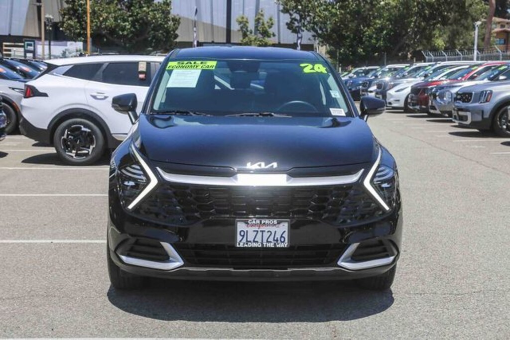 Used 2024 Kia Sportage EX SUV