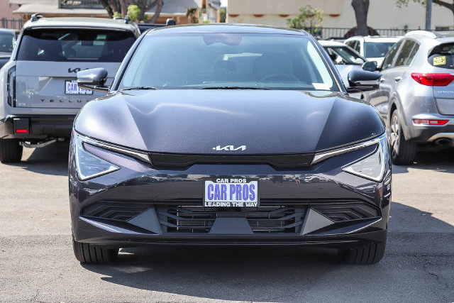 2026 Kia EV6 photo 2