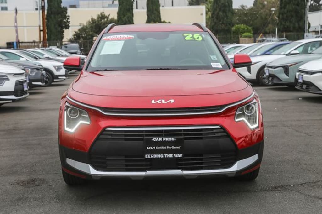 Certified 2025 Kia Niro EX SUV