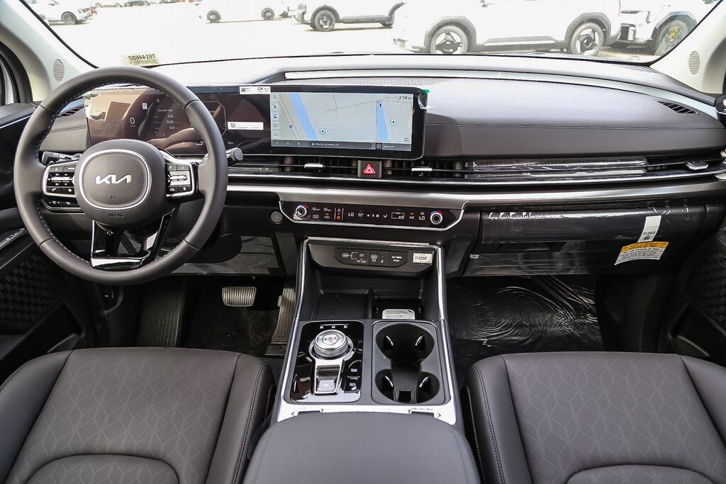 New 2026 Kia Carnival Hybrid SX Van Passenger Van
