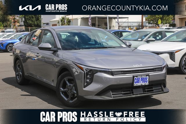 2026 Kia K4 LXS