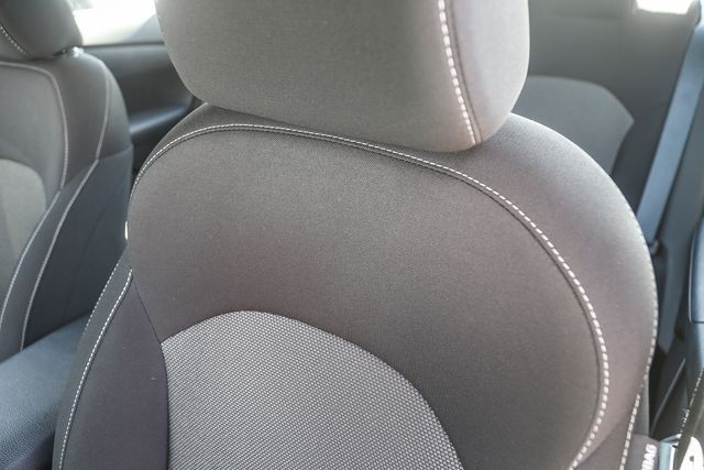2023 Kia Forte LXS - Photo 28