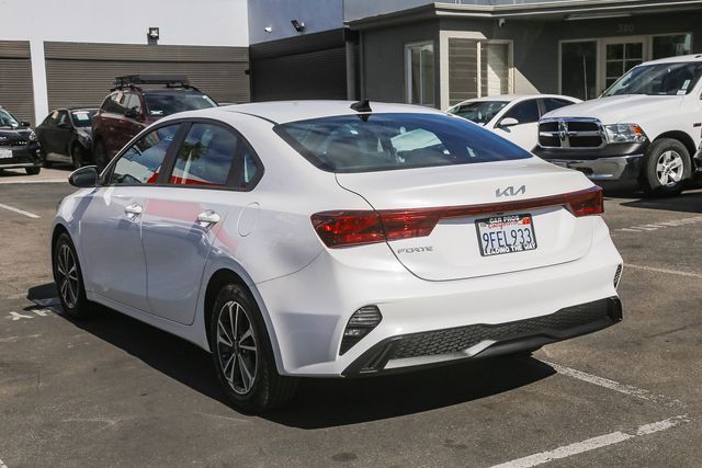 2023 Kia Forte LXS - Photo 10