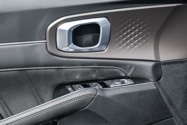2026 Kia Sorento SX - Photo 22