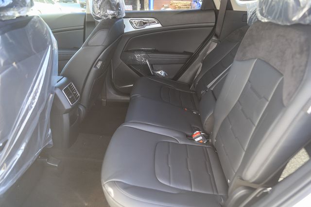 2026 Kia Sportage SX Prestige - Photo 11