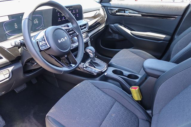 2026 Kia Seltos S - Photo 10