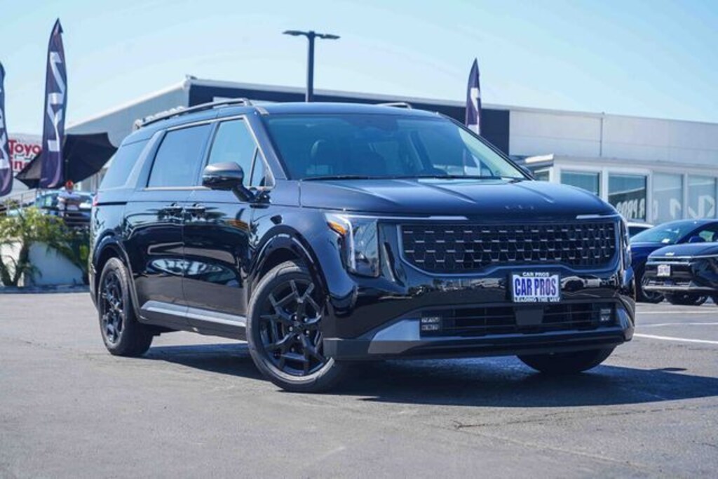 New 2026 Kia Carnival SX Van Passenger Van