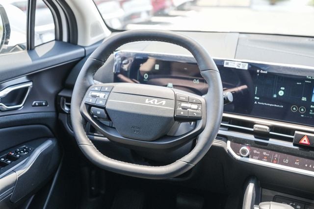 2026 Kia Sportage SX - Photo 8