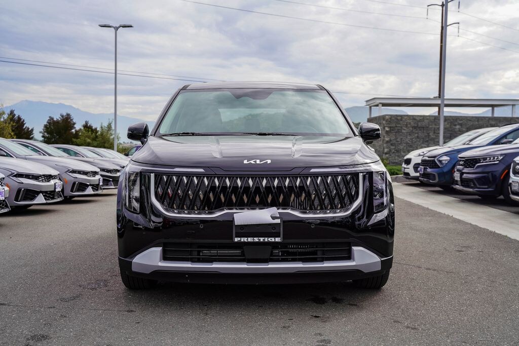 New 2026 Kia Carnival Hybrid LXS Van Passenger Van