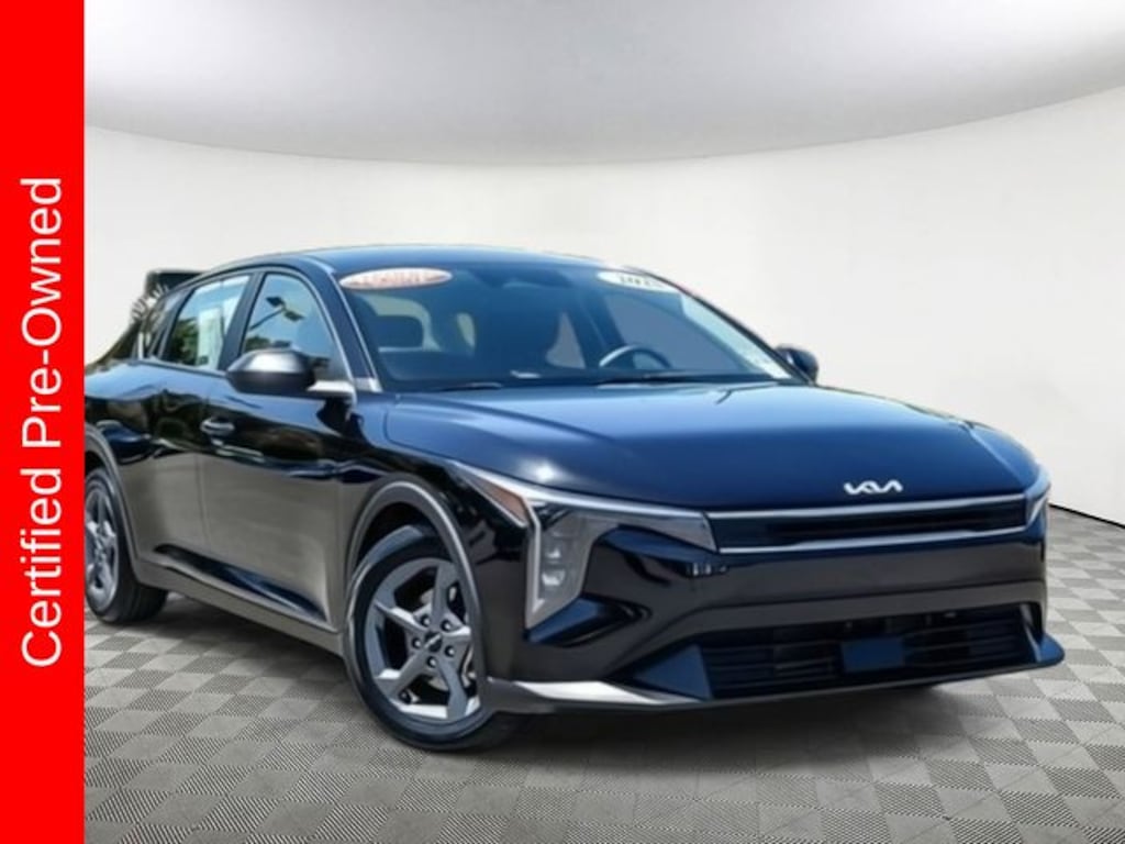 Certified 2025 Kia K4 LXS Sedan