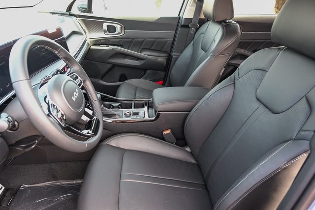 2026 Kia Sorento SX - Photo 11