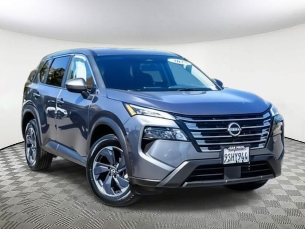Used 2025 Nissan Rogue SV SUV