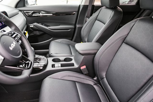 2026 Kia Seltos SX - Photo 8