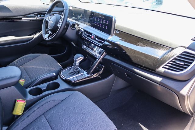 2026 Kia Seltos S - Photo 9