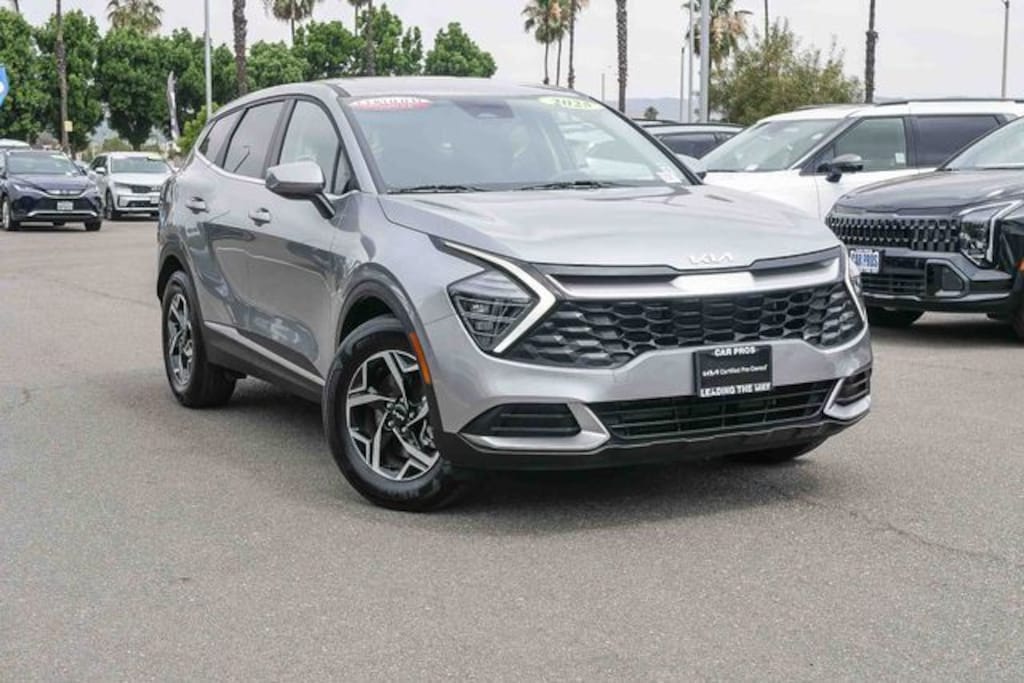Certified 2025 Kia Sportage LX SUV