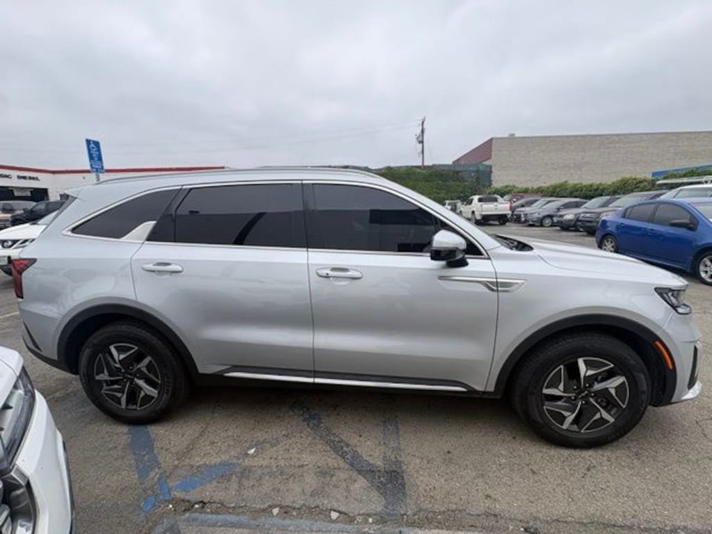 Certified 2023 Kia Sorento Hybrid EX SUV