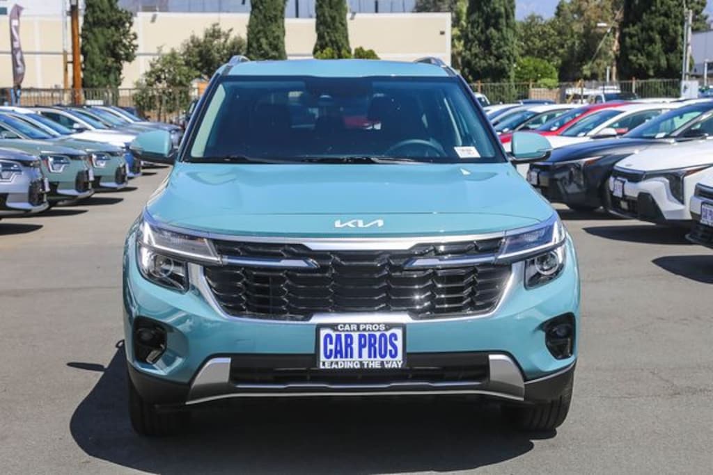 New 2026 Kia Seltos EX SUV