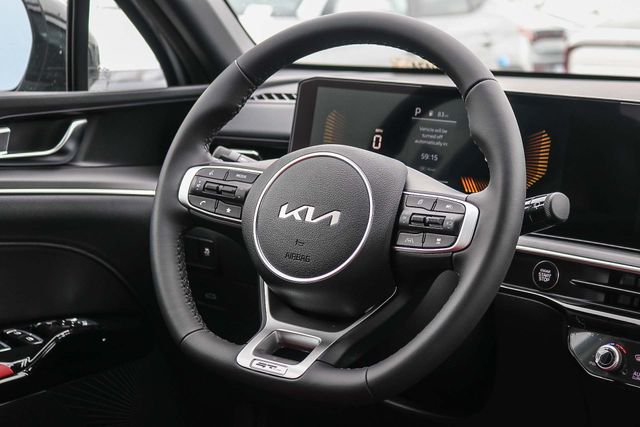 2026 Kia K5 GT-Line - Photo 8