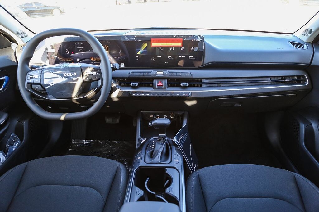 New 2026 Kia K4 LXS Sedan