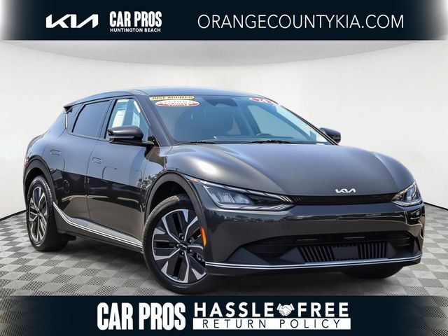 2024 Kia EV6 Light L/R's photo