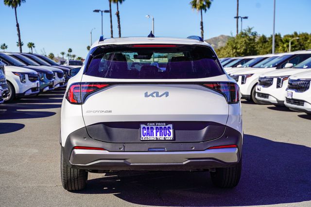 2026 Kia Sportage EX - Photo 14