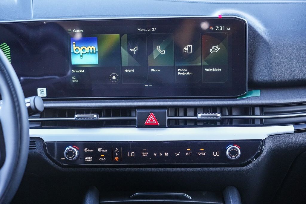 New 2026 Kia Sportage Hybrid X-Line SUV