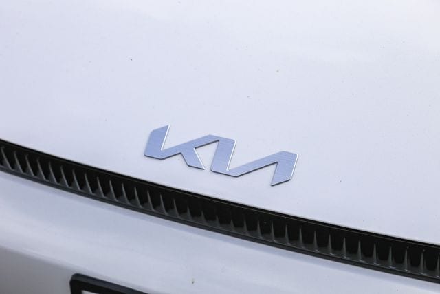 2024 Kia EV6 Light L/R - Photo 6