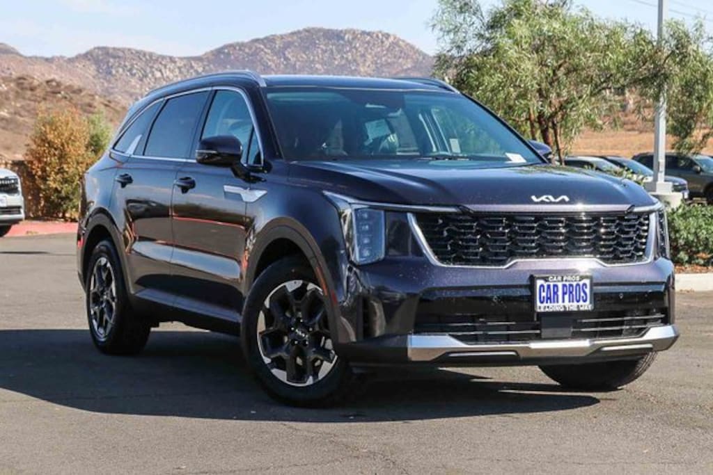 New 2026 Kia Sorento S SUV