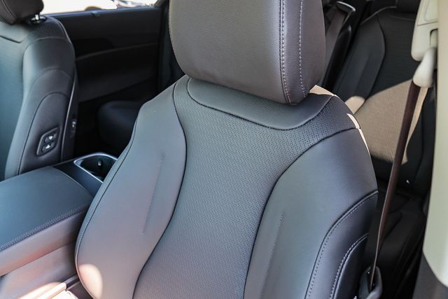 2026 Kia Carnival SX Prestige - Photo 28
