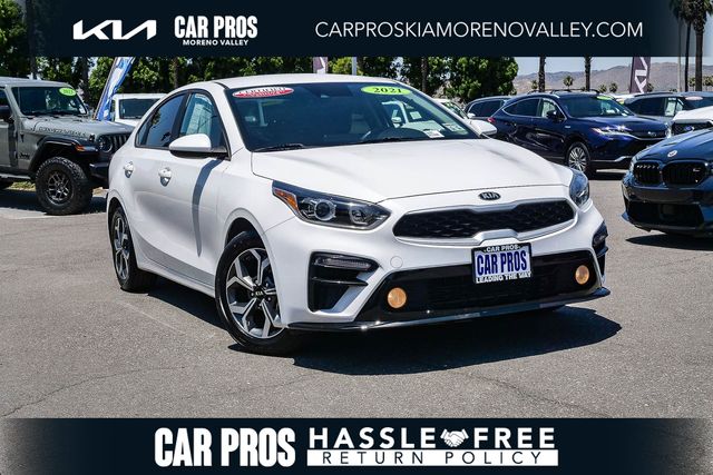 2021 Kia Forte LXS AT's photo