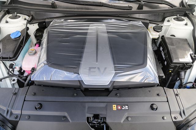 2024 Kia EV6 Light L/R - Photo 14