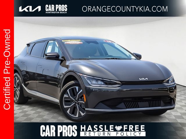 2024 Kia EV6 Light L/R's photo