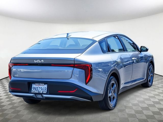 2025 Kia K4 photo 5