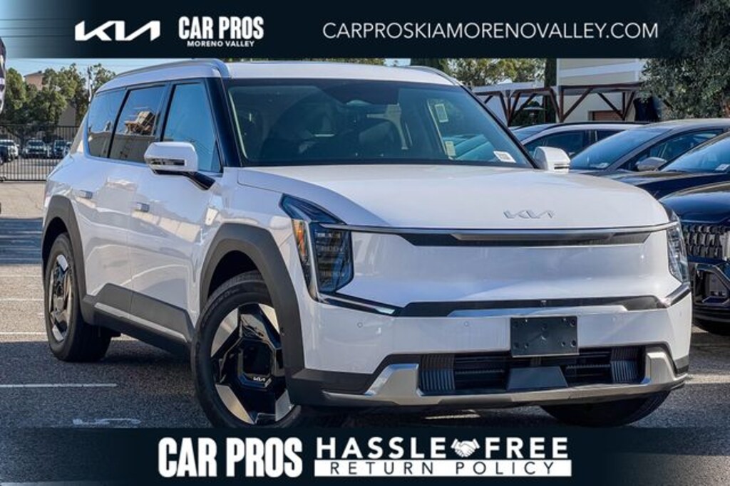 New 2026 Kia EV9 Wind SUV