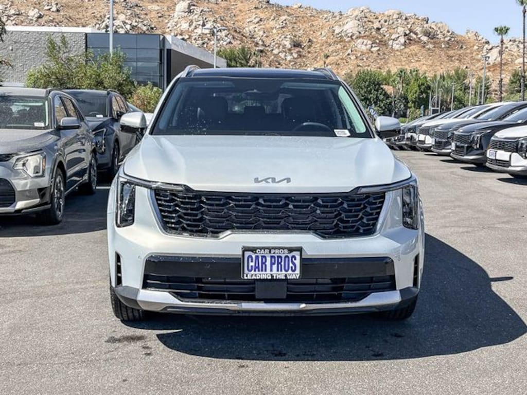 New 2026 Kia Sorento S SUV