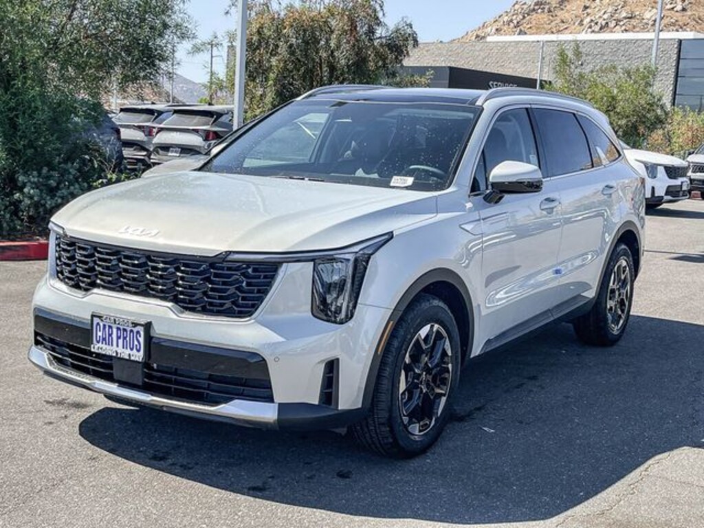 New 2026 Kia Sorento S SUV