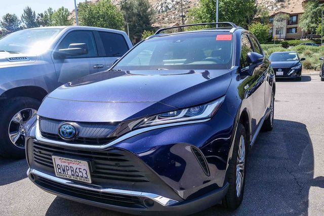 2021 Toyota Venza XLE photo 6