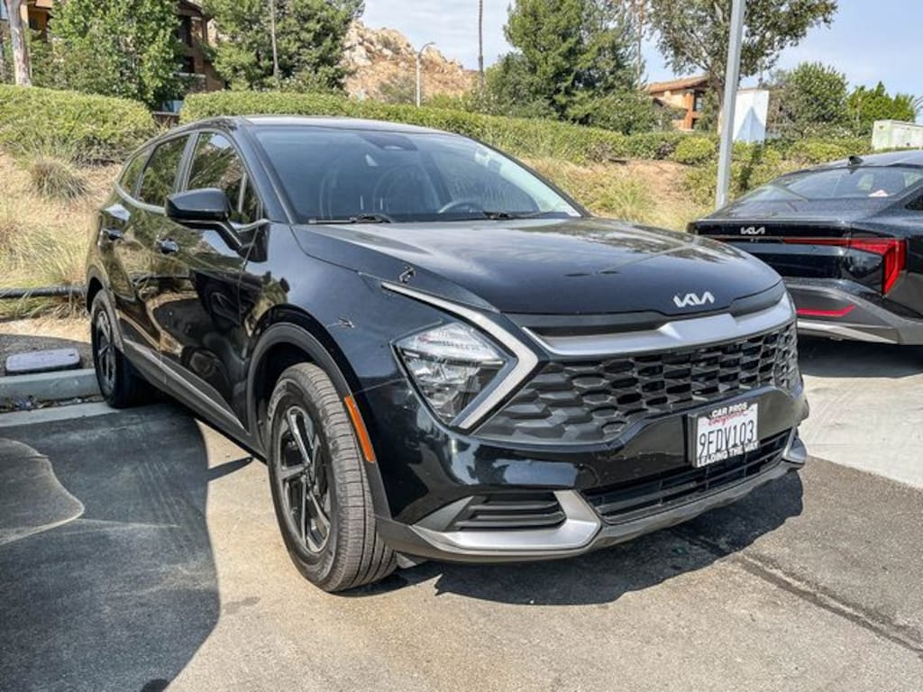 Certified 2023 Kia Sportage Hybrid LX SUV