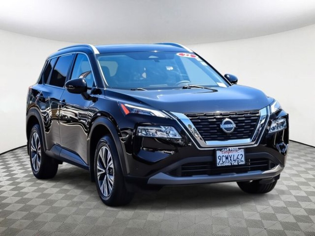 Used 2022 Nissan Rogue SV SUV