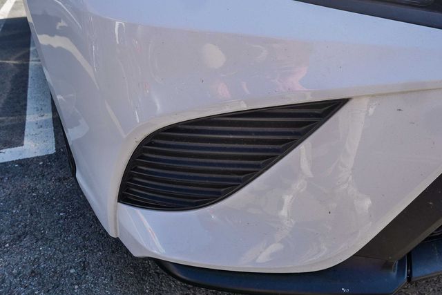 2019 Toyota Camry photo 5