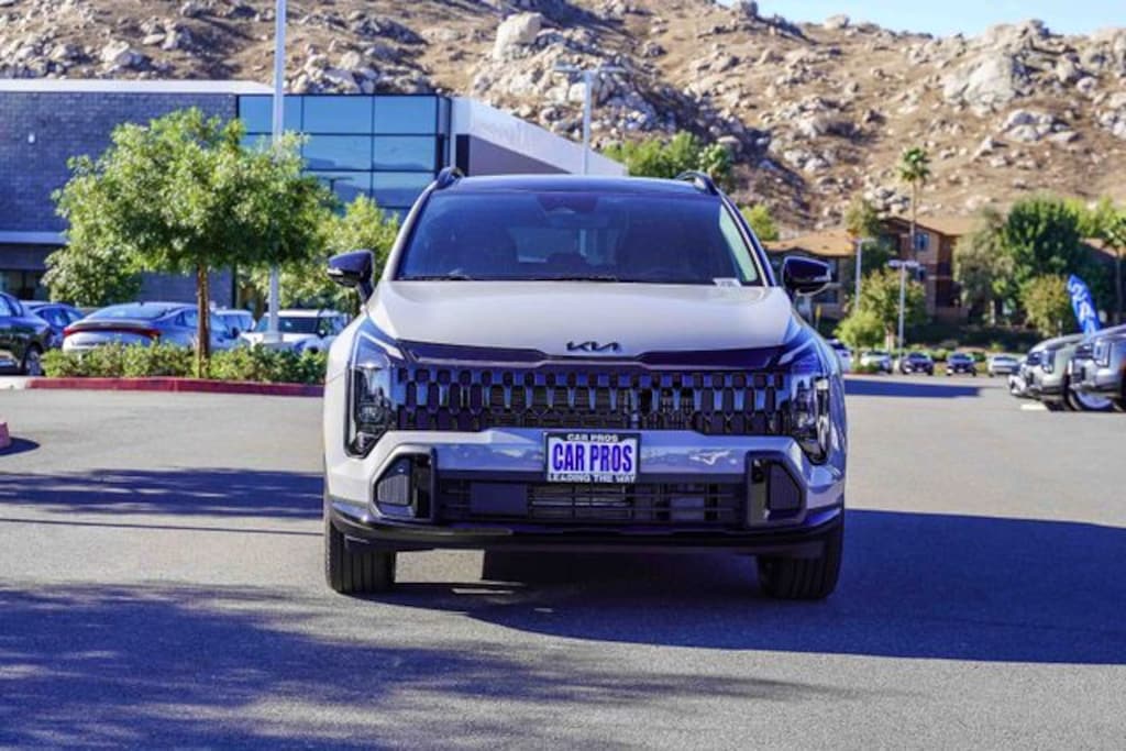 New 2026 Kia Sportage Plug-In Hybrid X-Line SUV