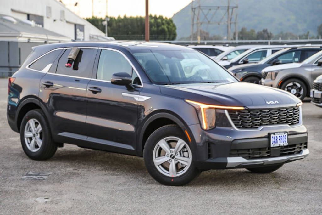 New 2026 Kia Sorento LX SUV