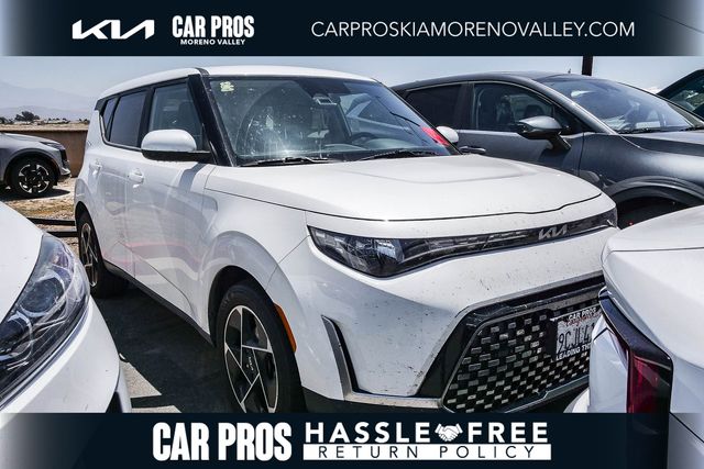 2023 Kia Soul 2.0L EX 6 IVT's photo
