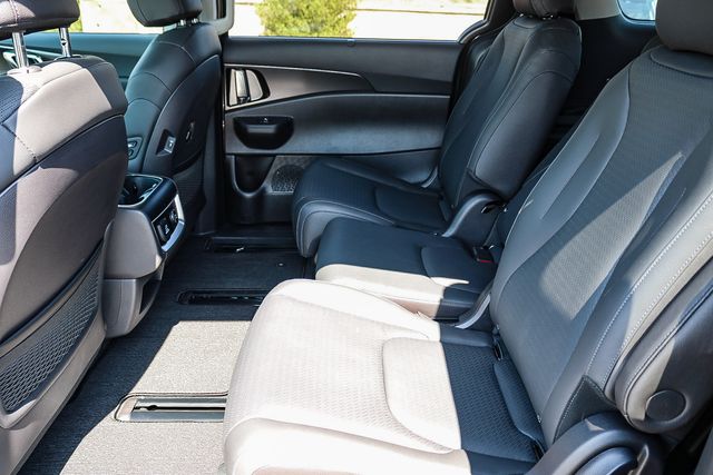 2026 Kia Carnival SX Prestige - Photo 22