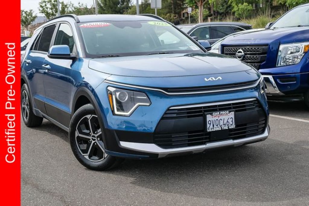 Certified 2025 Kia Niro EX SUV