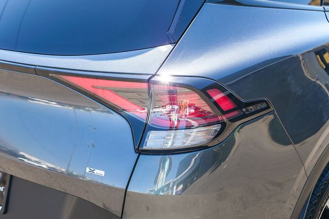 2023 Kia Sportage X-Line photo 3