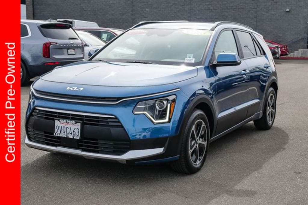Certified 2025 Kia Niro EX SUV