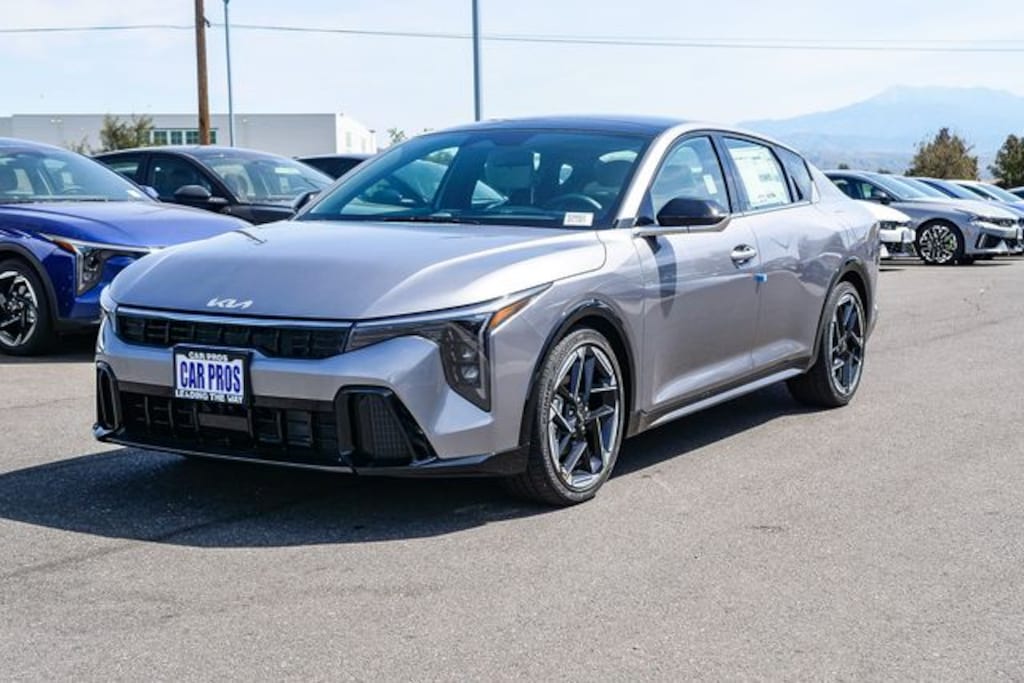 New 2026 Kia K4 GT-Line Sedan