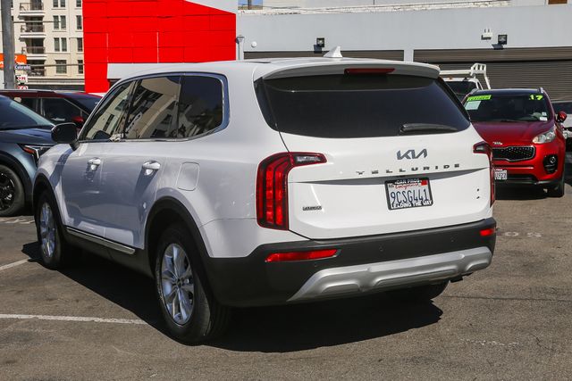 2022 Kia Telluride LX photo 6