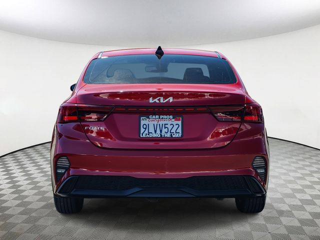 2024 Kia Forte LXS photo 6